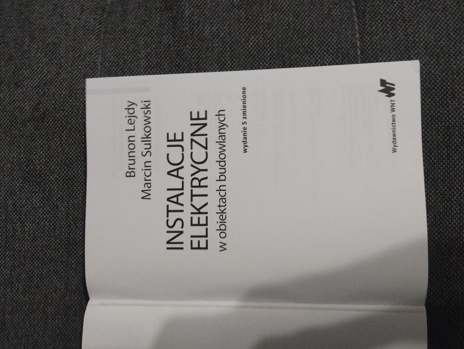 Instalacje elektryczne w obiektach budowlanych