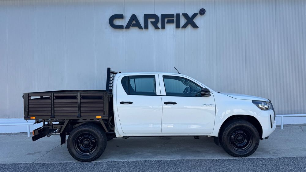 Toyota Hilux 2.4 D-4D 4WD CD CM