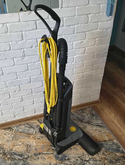 Odkurzacz szczotkowy Karcher CV 48/2 Adv