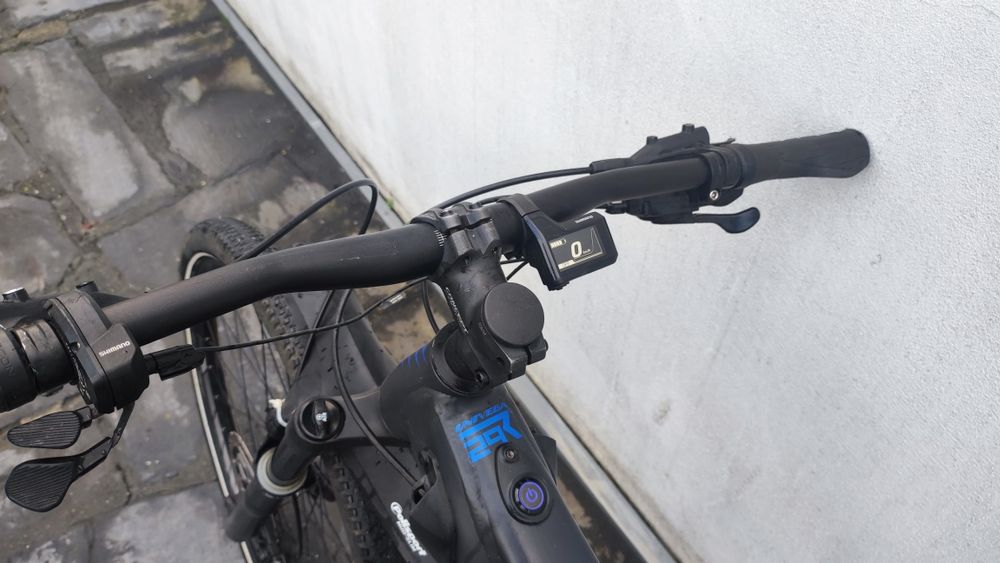 E-bike Univega bicicleta elétrica