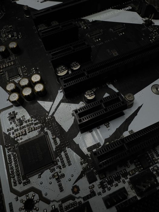 Материнска плата MSI B250 Krait Gaming + pentium G4500 та + 4gb озу