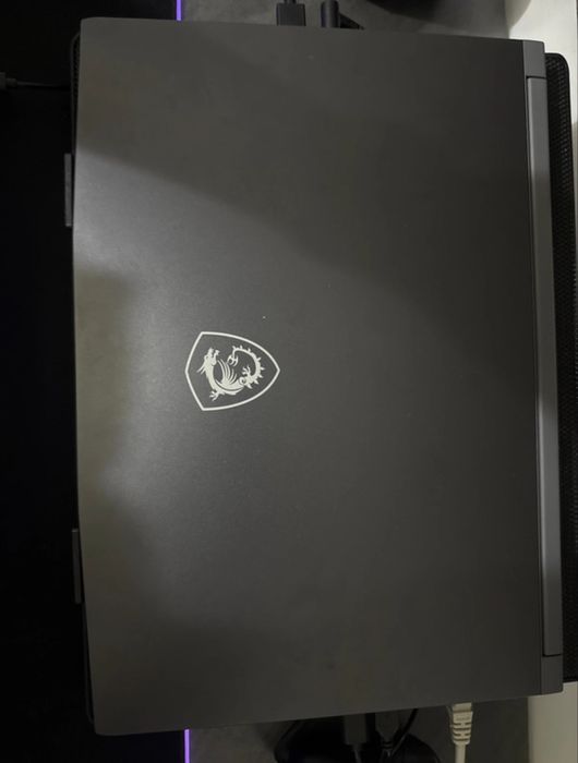 Portatil MSI Thin 15
