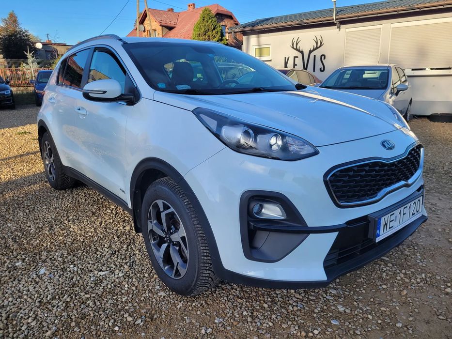 Kia Sportage Alu, Klimatronic x2, Kamera, Ledy, AndroidAuto, CarPlay, 4x4