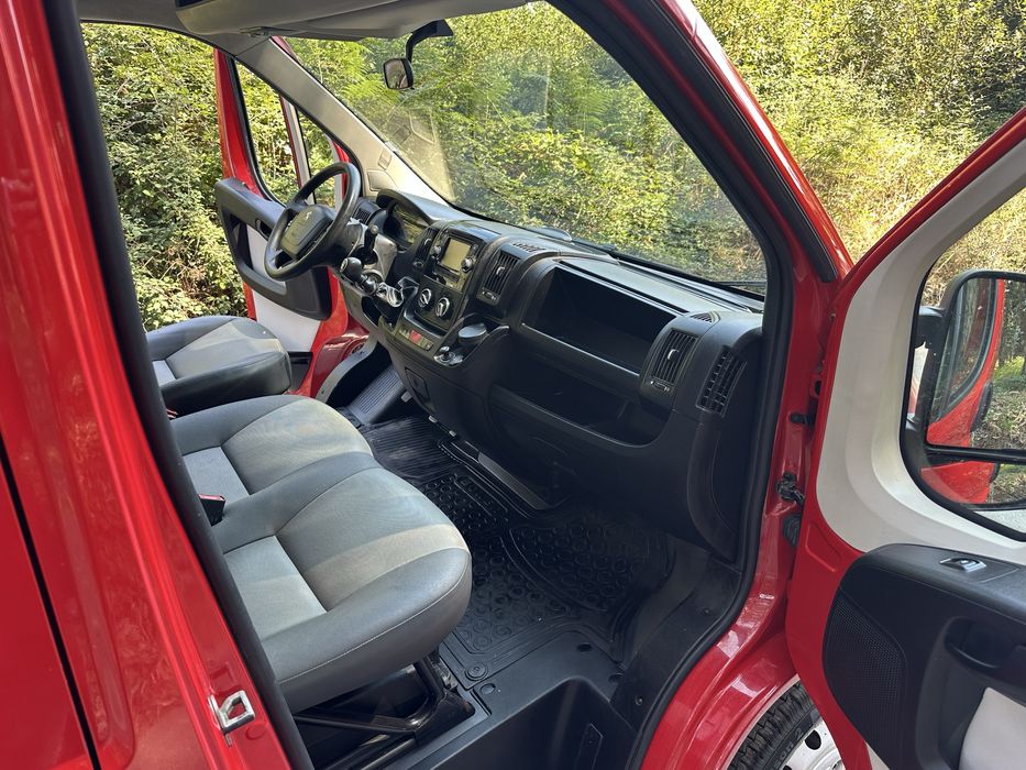 Peugeot boxer 7 lugares 2018