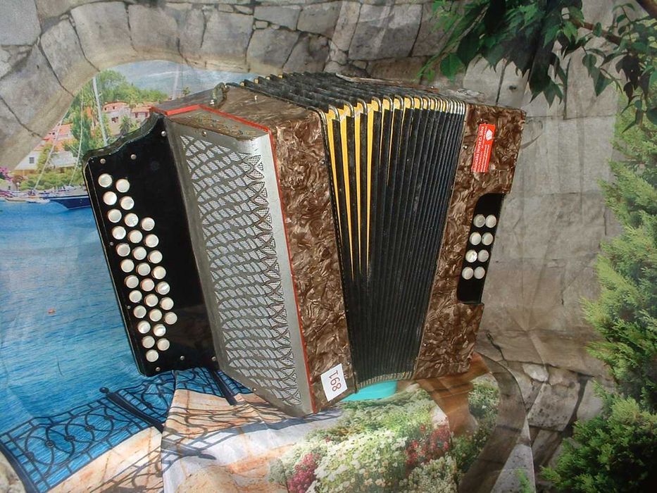 Concertina Avenda R, .891