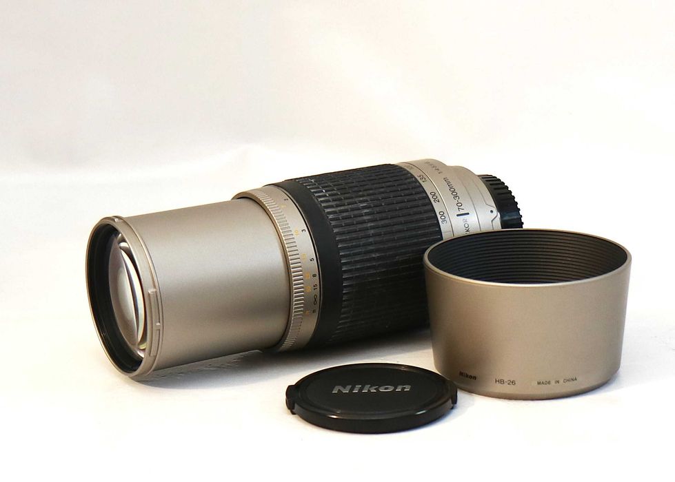 Lente Nikon AF 70-300mm objetiva em boas condições