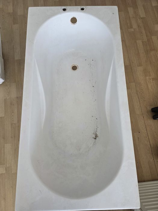 Wanna 140x70 bez uszkodzeń