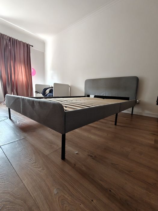 Cama casal 140x 200 cm