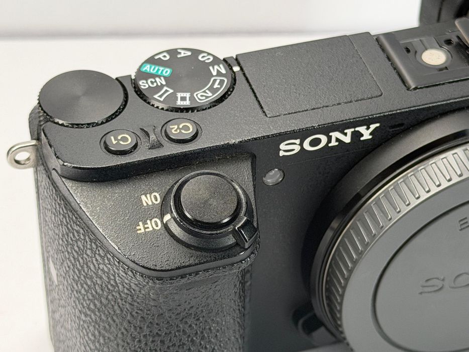 Sony a6500 + acessorios