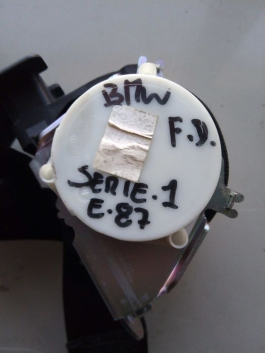 Cinto frente direito BMW 1 (E87)
