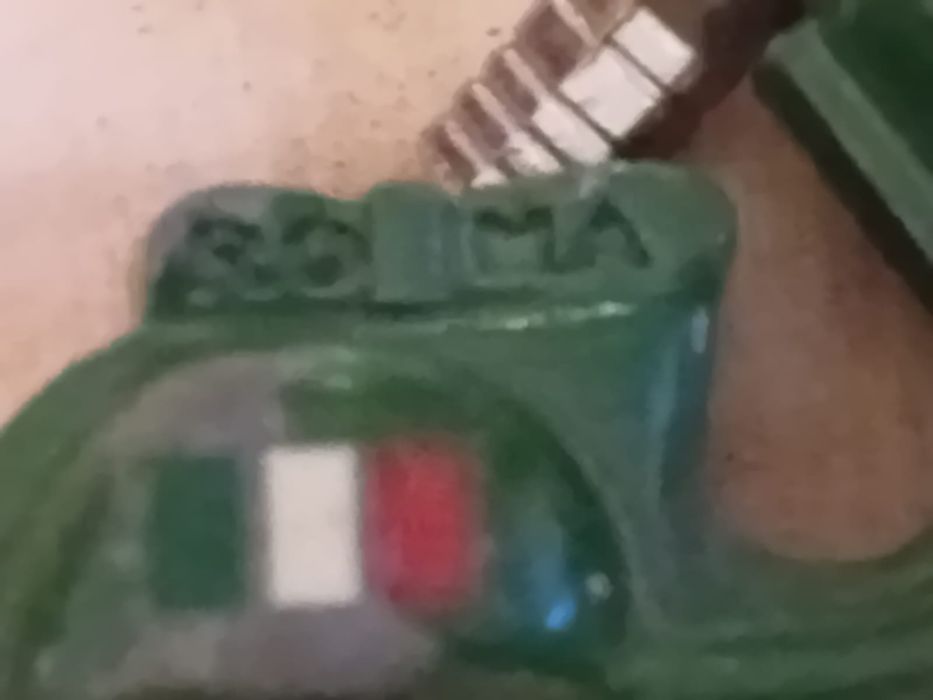 Porta-chave italiano antigo Vespa