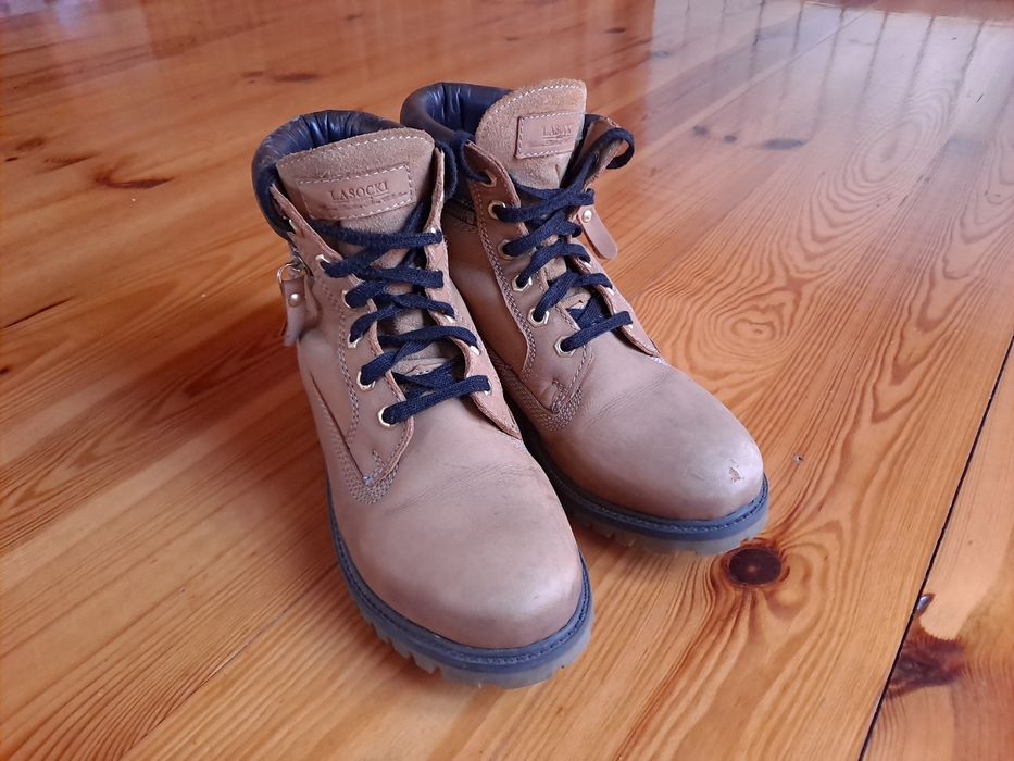 Buty Lasocki rozm 40 skóra zimowe przejściowe