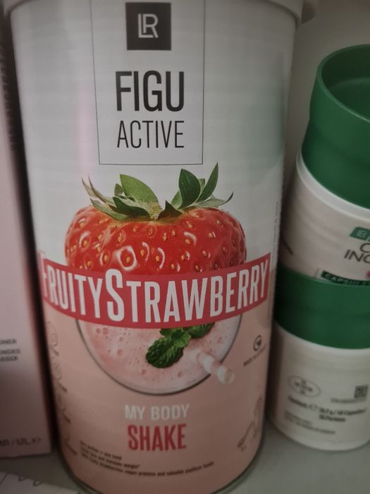 Shake LR smak truskawkowy odchudzanie