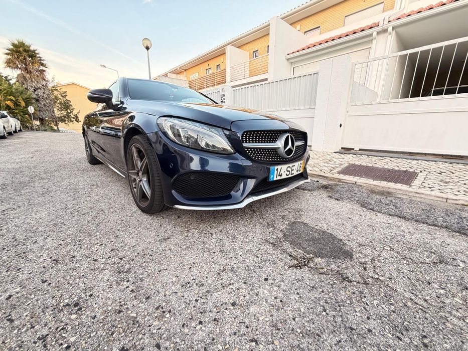 Mercedes C250 Coupé Pack AMG 204cv Auto 9G-Tronic | Pele | Impecável