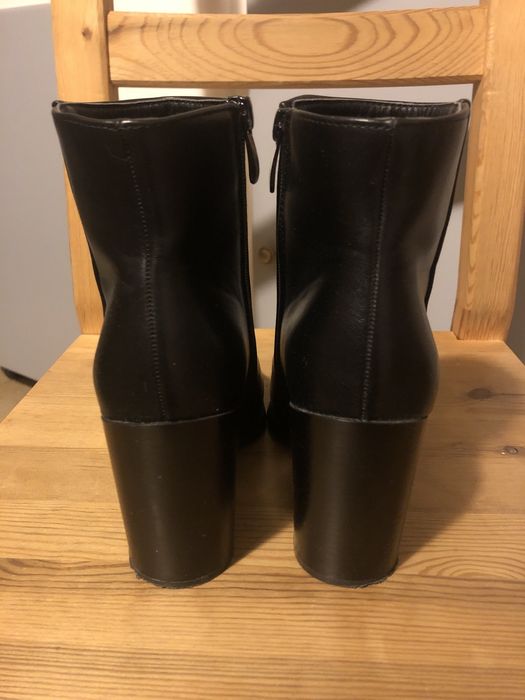 Kozaki krótkie botki czarne rozm. 37