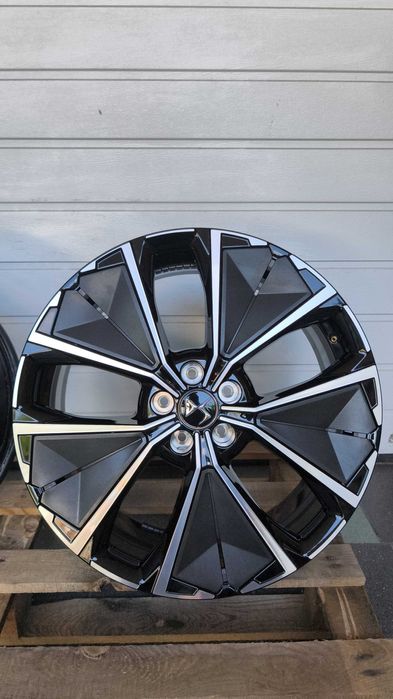 Felgi aluminiowe DS4 Citroen C5X 20" 5x108 Et50 NOWE (GD1205)