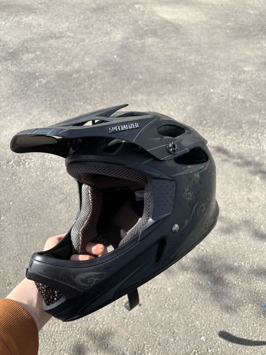 велосипедний шлем Specialized Dissident Comp