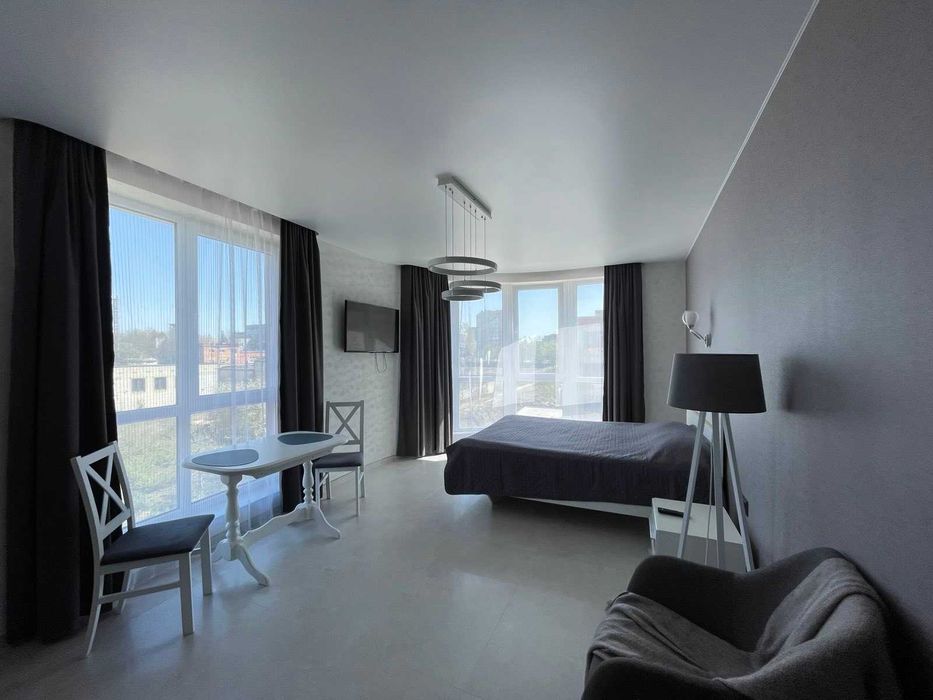 Подобова, погодинна оренда квартири у новобудові