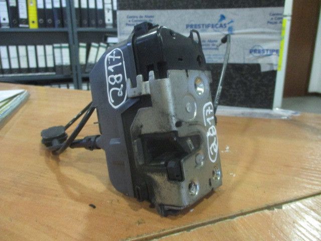 Fechadura / fecho porta trás direito RENAULT Megane I (BA0/1_)
