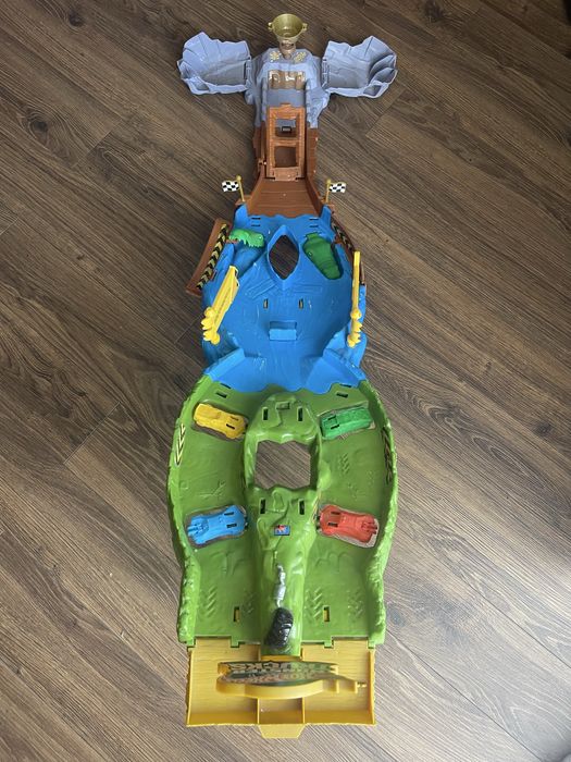 Hot Wheels Monster Truck трек (Хот Вілс)