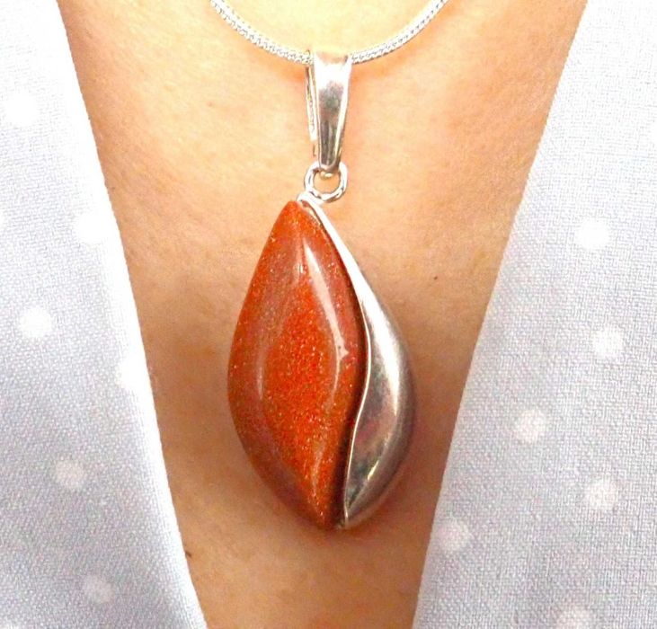 Komplet srebrnej biżuterii. Próba 925. Kamień piasek pustyni KJS010pp