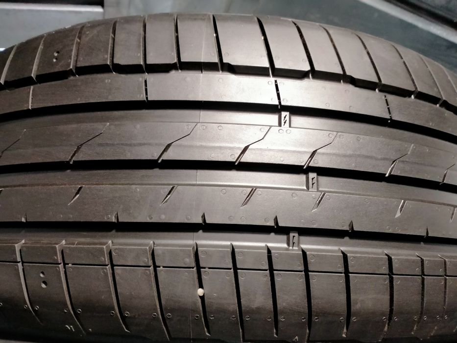 235/55/19 Ханкок Hankook 4шт Літо шини резина
