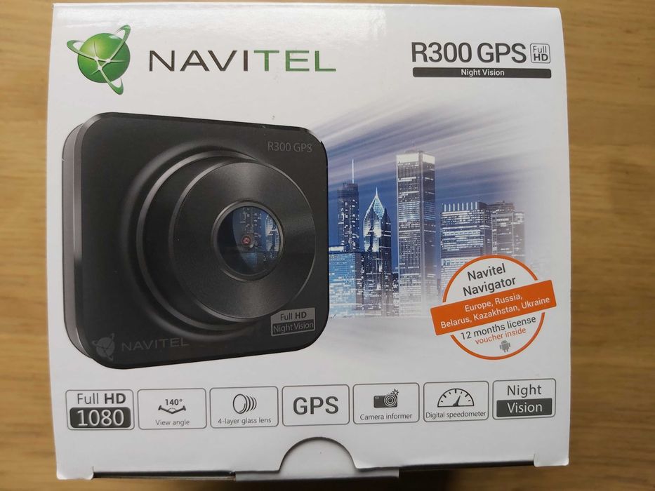 Kamera samochodowa NAVITEL R300 GPS