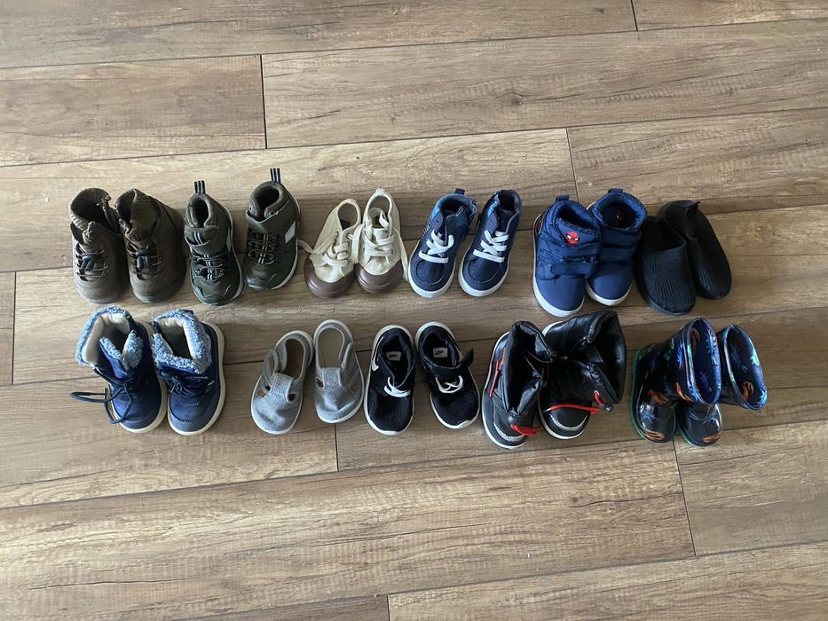 Взуття дитяче 20-25