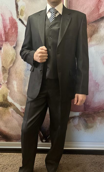 Свадібний костюм, костюм на випускний. Новий