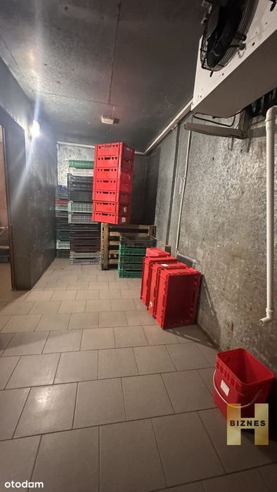 Lokal handlowo-usługowy 120m2 Śródmieście