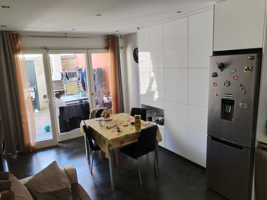 Moradia T2+1 semi-nova