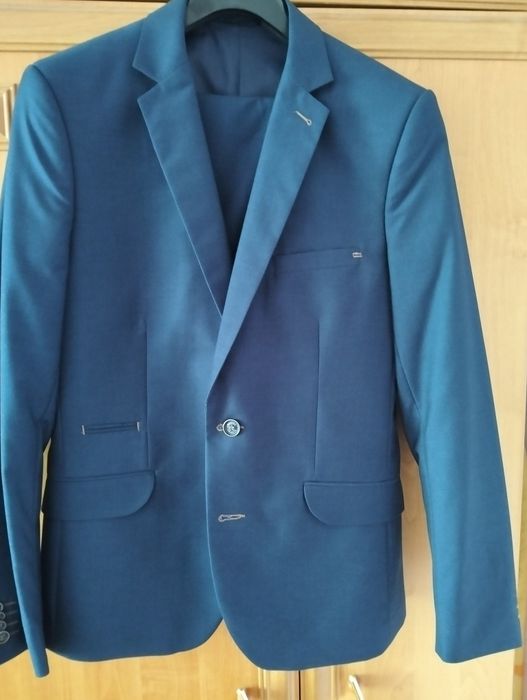 Garnitur męski kolor granat