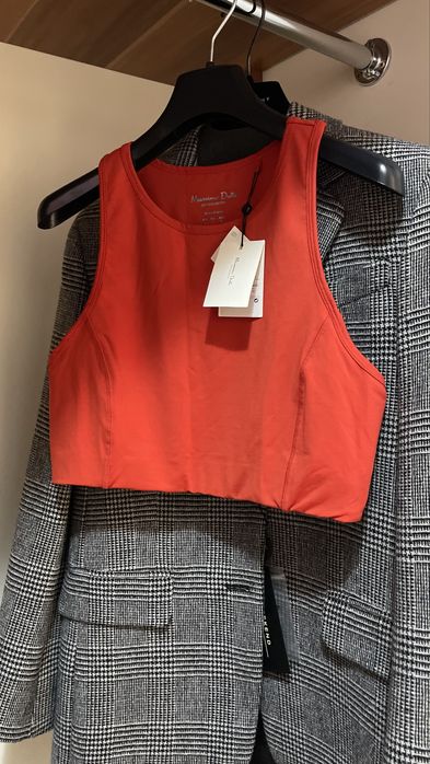 Топ Massimo Dutti