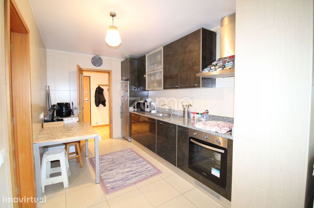 Apartamento T2 c/Garagem Fechada a 5 Min. do Parque das Termas– Viz...