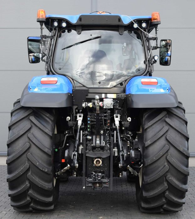 Ciągnik rolniczy New Holland T7.225 Auto Command 2022 używ kraj 1 wł.