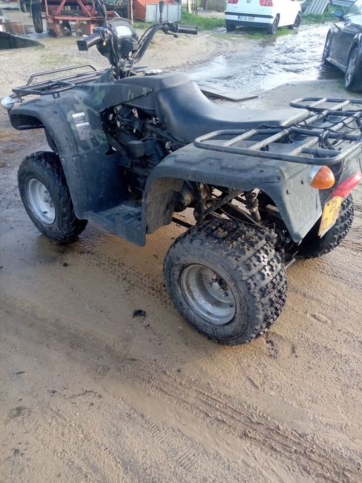 Moto quarto 2.5 quatro tempos