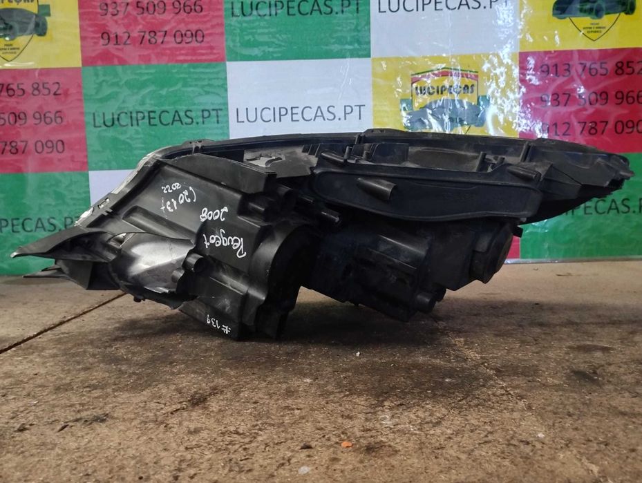 Otica Direita Peugeot 2008 I | 102485