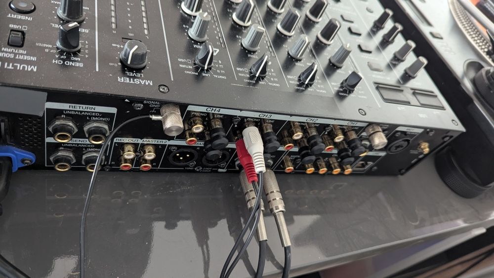 Pioneer DJM A9 mikser