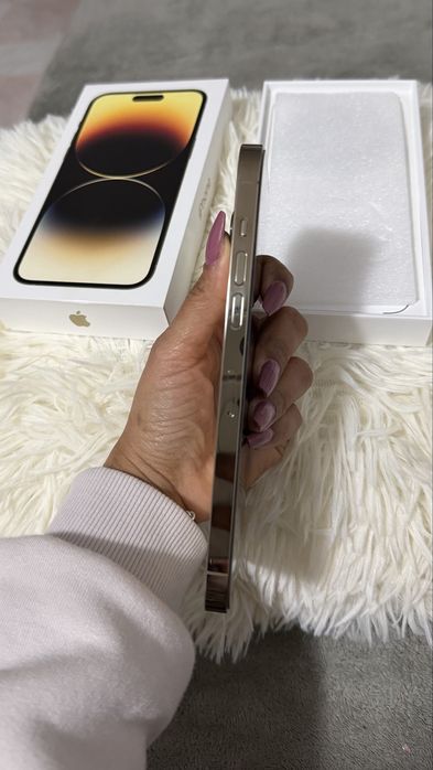 Iphone 14Pro Max 128gb dourado