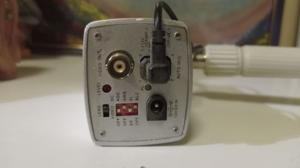 Камера видеонаблюдения для магазина/офиса