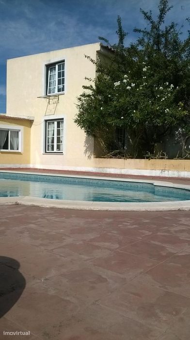 Apartamento com 2 quartos - localizado em Caxias Lisbon