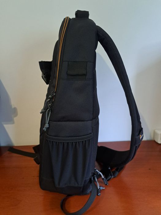 Mochila fotográfica LOWEPRO  SlingShot Edge 250 AW (como nova)
