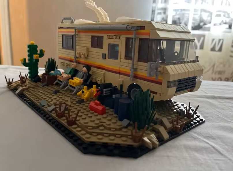 Construção Custom: Caravana Breaking Bad (The Crystal Ship