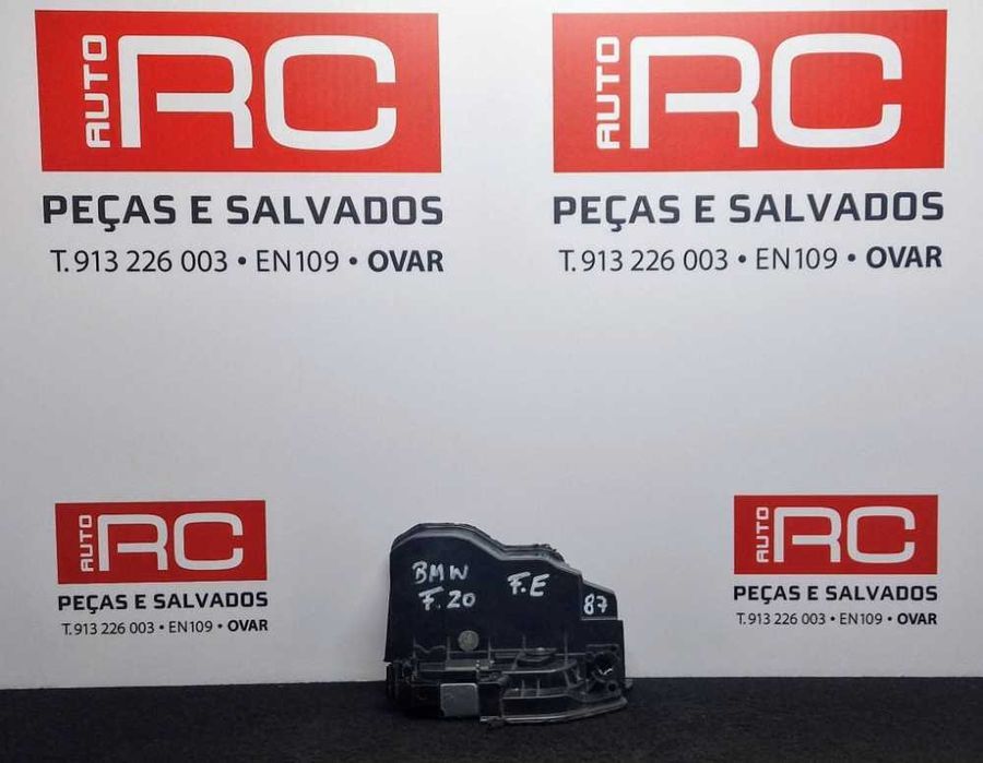 Fechadura / Fecho Porta Frente Esquerdo BMW 1 (F20) ano 2011