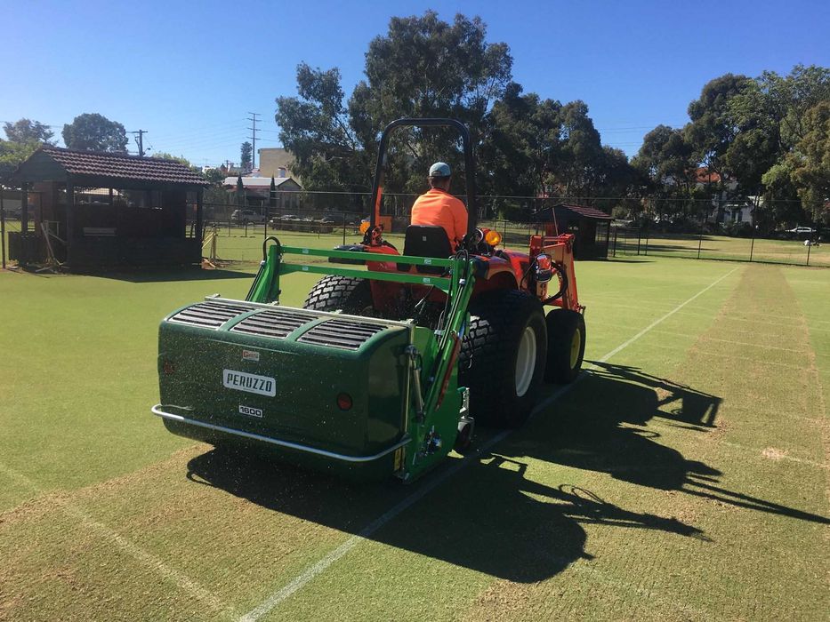 Kosiarka bijakowa z koszem Peruzzo KOALA 1600 PROFESSIONAL wysyp 1,85m