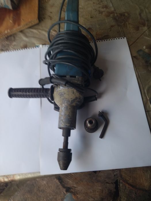 Продам электро дрель цена 750гр