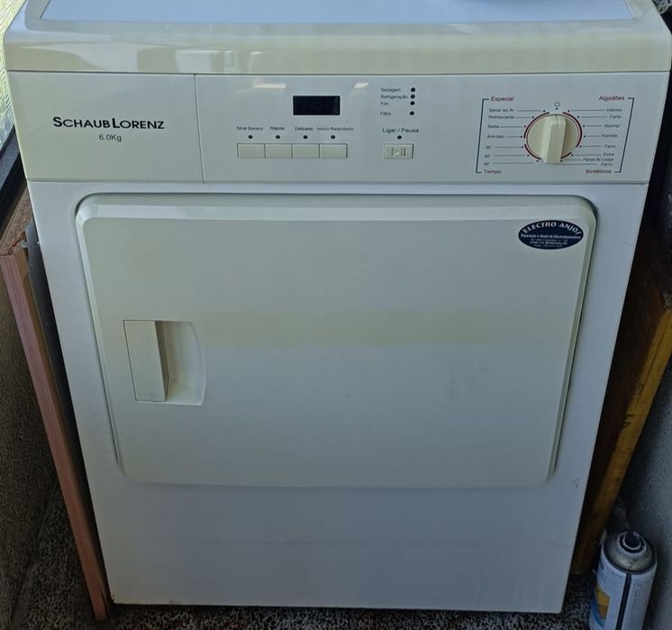 Vende-se máquina de secar roupa