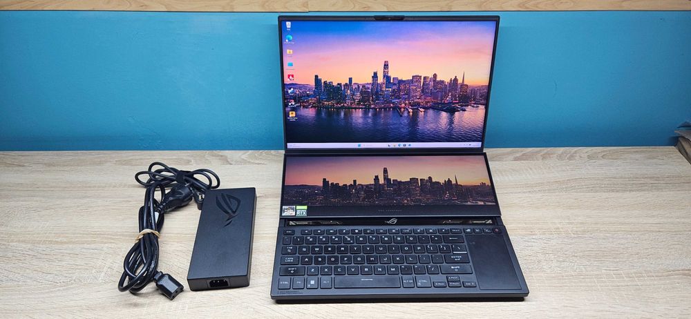 Asus ROG Zephyrus Duo 16 GX650RX-LO154X, Ryzen 9 6900HX, RTX 3080Ti