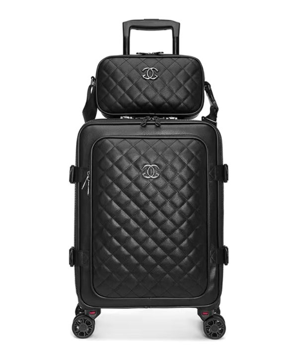 Дорожный чемодан