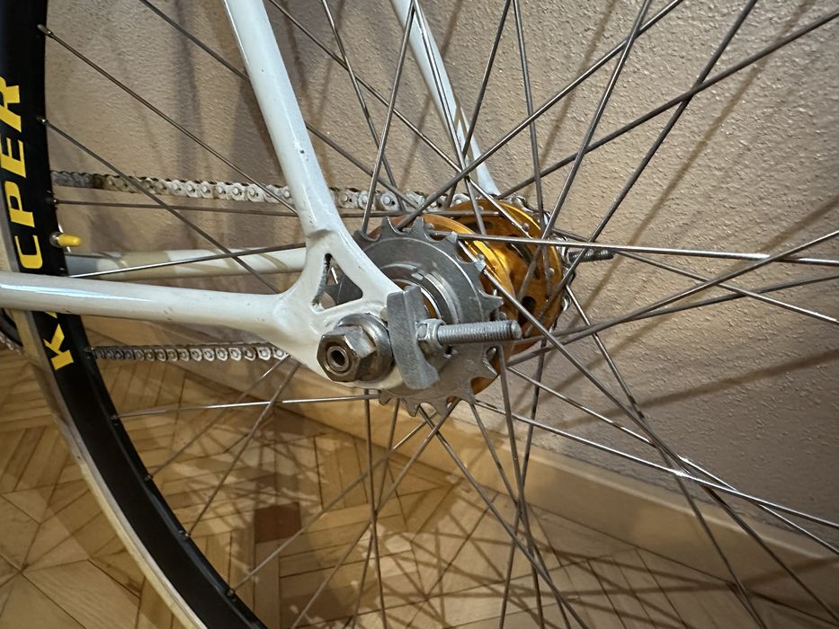 Ostre koło fixed gear rower Romet